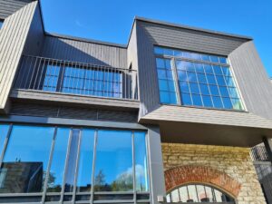 trepikojapiirded valispiirded klaasist rodupiirded Tallinnas jahu 5