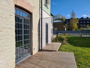 trepikojapiirded valispiirded klaasist rodupiirded Tallinnas jahu 5